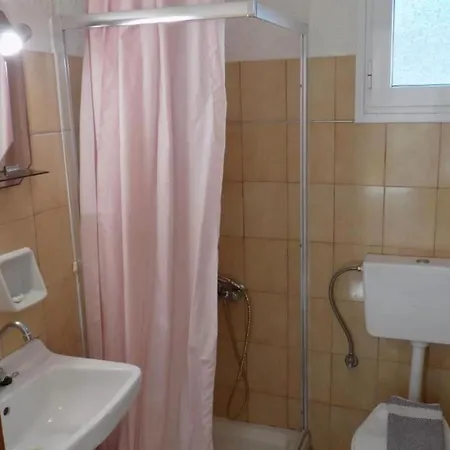 Afrodite 14 Spacious Apartment Agia Efimia