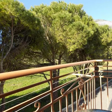 Afrodite 14 Spacious Apartment Agia Efimia